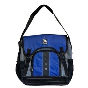 CROCS Student's UNISEX messenger shoulder school laptop bag blue and black NWOT